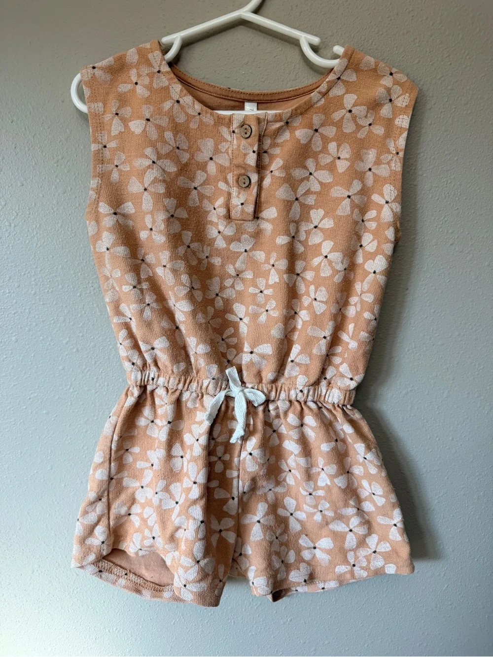 Rylee + Cru Peach and White Floral Romper